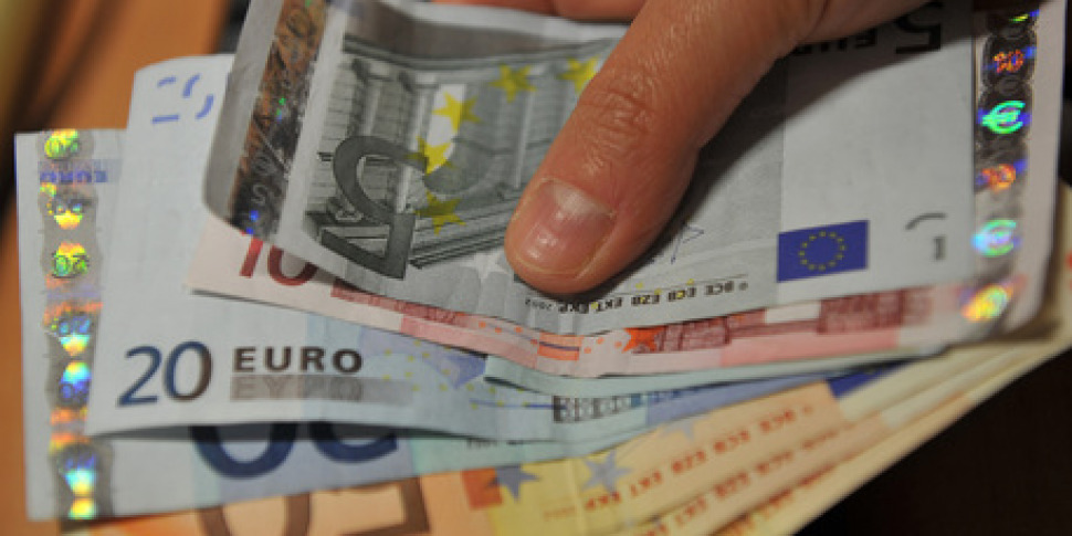 Italy's deficit/GDP at 3.1% in 2025, debt growing at 137.1%