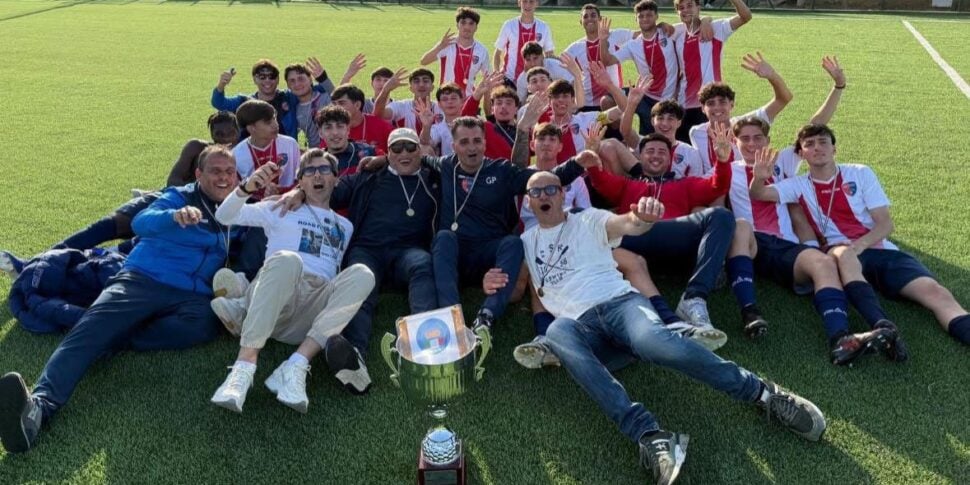 Juniores Milazzo regional champion: 4-0 against Athletic Palermo and national pass