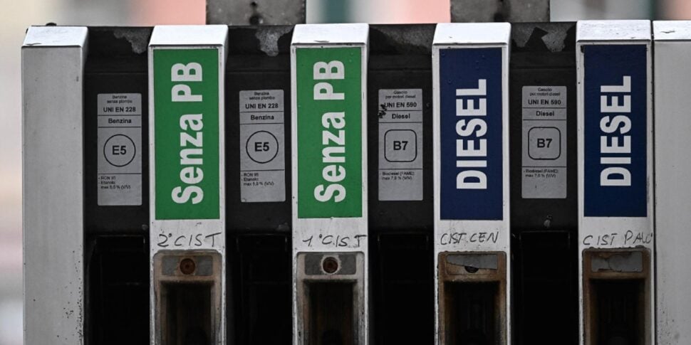 Mimit, fuels still falling: self diesel at 2.162