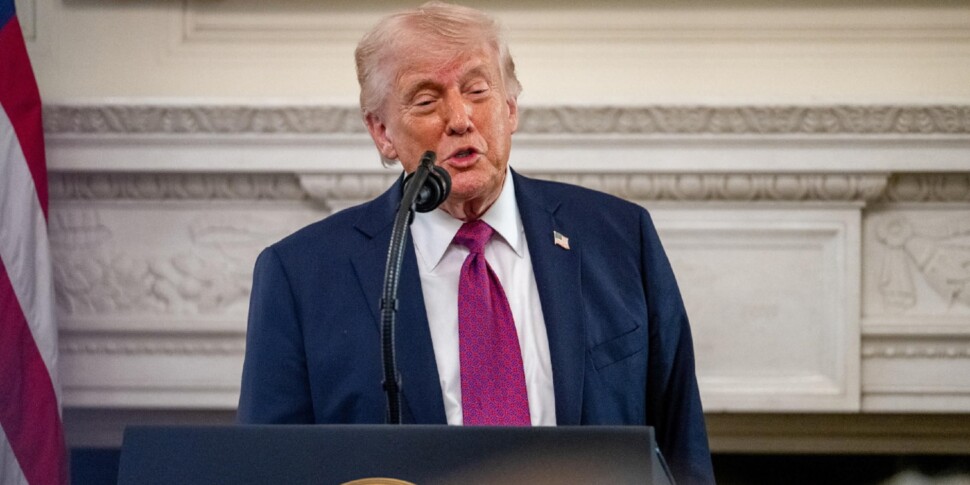 Trump's order: "Destroying any ship puts mines in Hormuz. In Iran they don't know who their leader is"