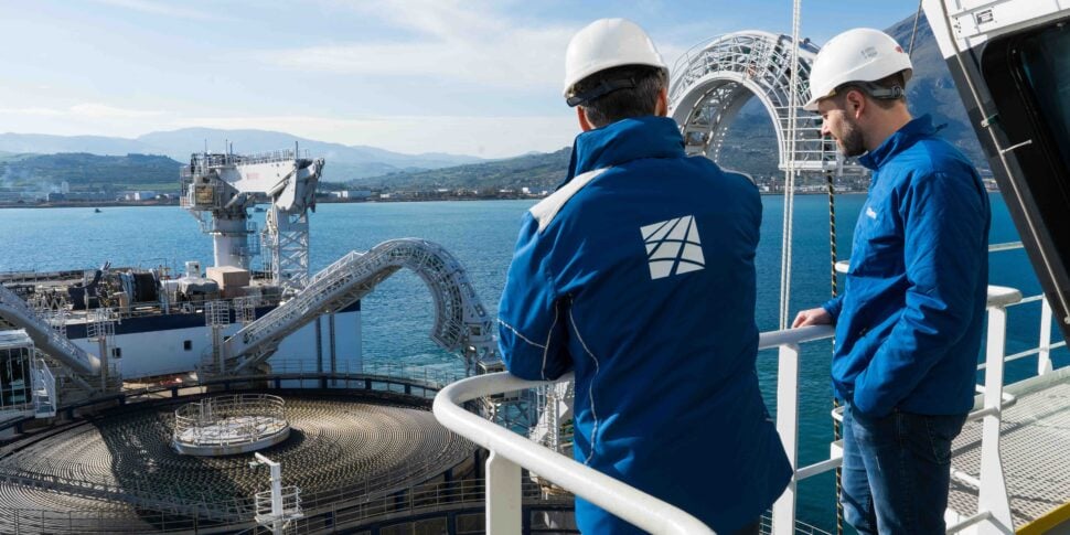 Tyrrhenian Link, marine works on the eastern branch closed: 490 km of cables between Sicily and Campania