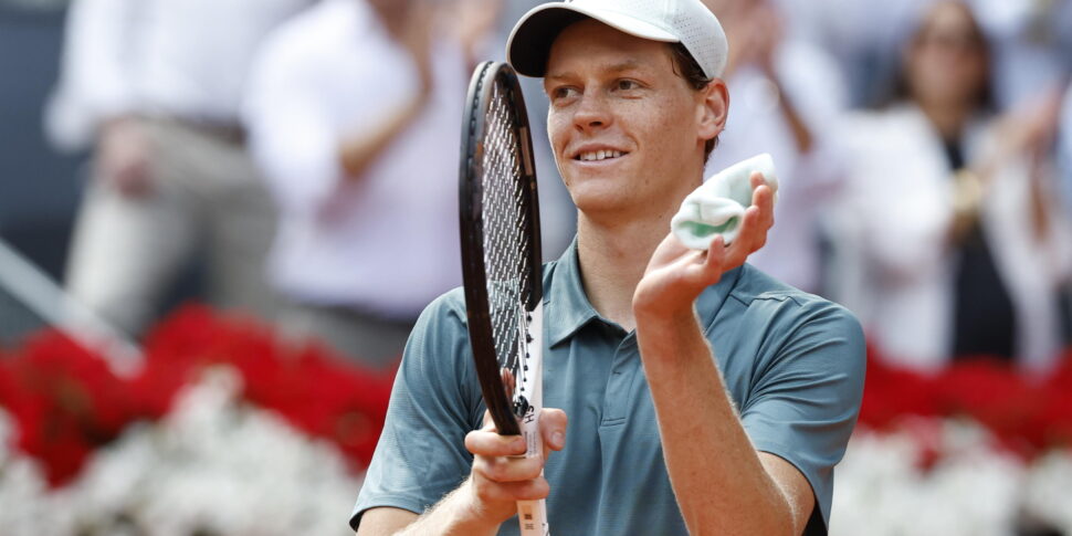 Tennis, the Frenchman Fils beaten in two sets: Sinner in the final in Madrid. Tomorrow the match against Zverev