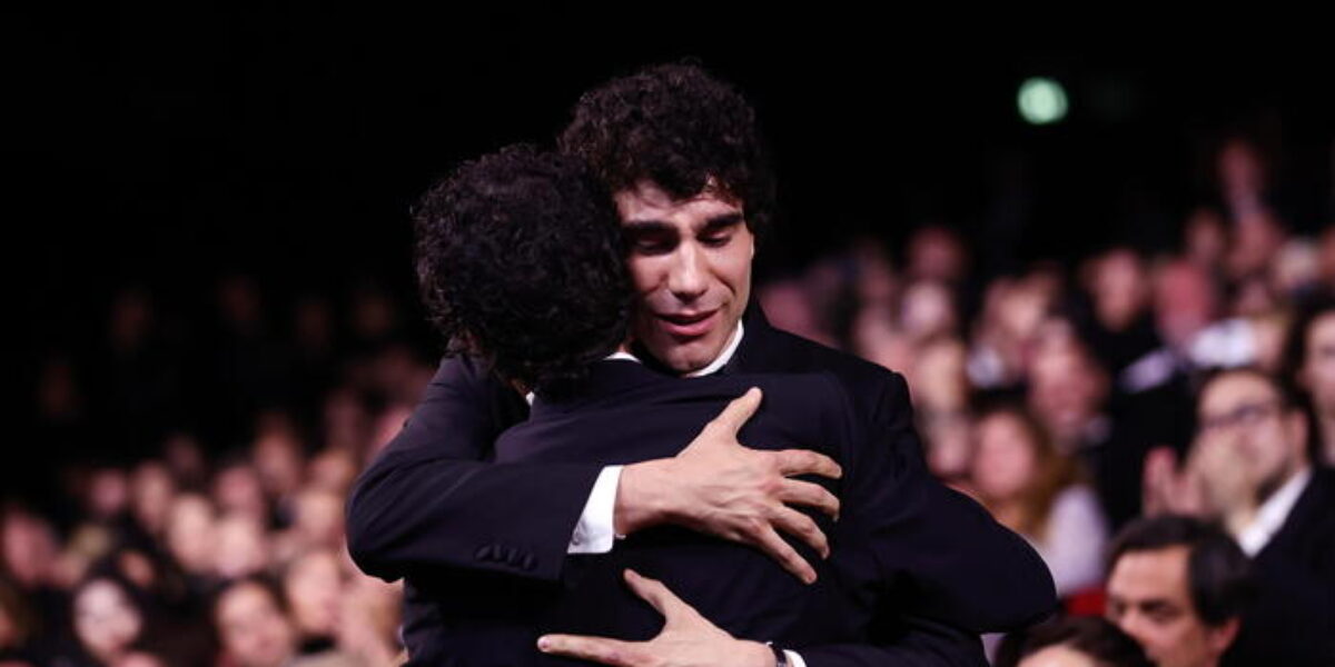 Historic award for best director ex aequo at Cannes for Bola negra and Fatherland at Cannes