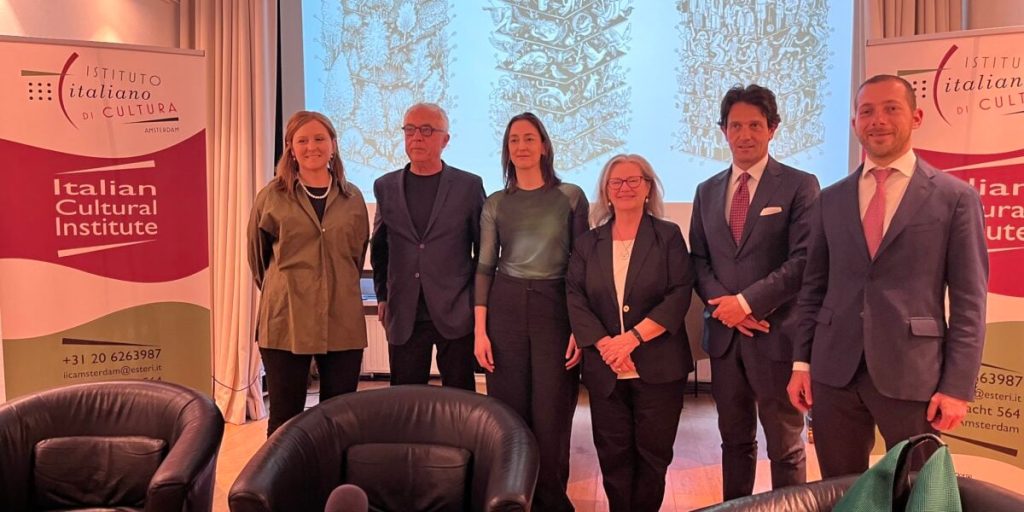 The challenges of architecture, the Vertical Forest and the "ecosystem city" by Stefano Boeri