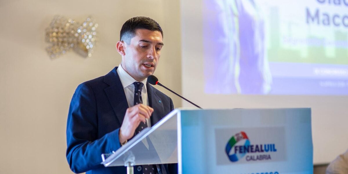 Undeclared work and safety, FenealUil: "Alarming data in Cosentino, the construction site badge is a priority"
