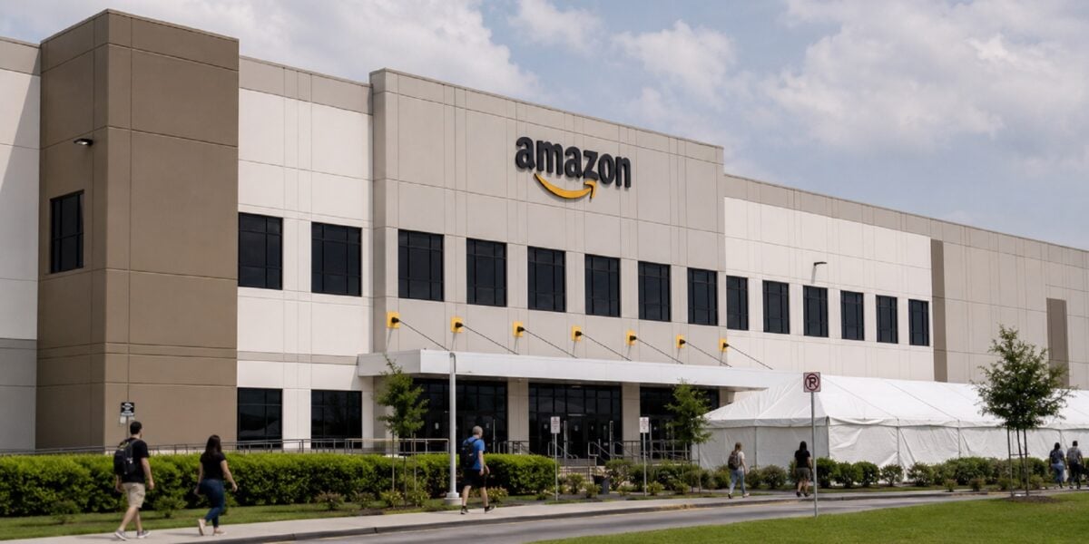 «Amazon gives up Gioia Tauro for the 'Ndrangheta»: the M5S complaint