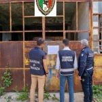 An illegal boat storage discovered and seized in Vibo. Those responsible were reported