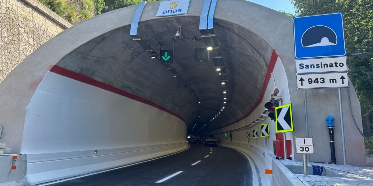 Catanzaro, the Sansinato tunnel reopens on the SS dei "Due Mari": the traffic nightmare ends after two years of construction sites