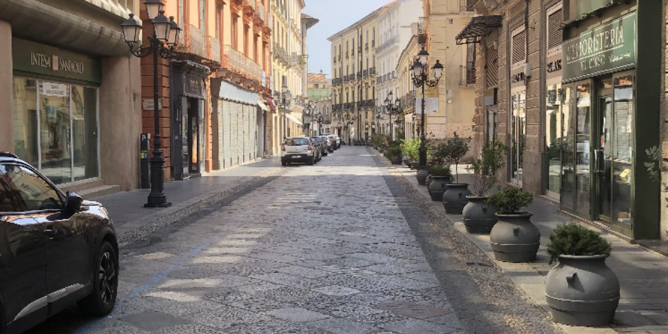 Catanzaro, the trade crisis bites and "closes" other shutters