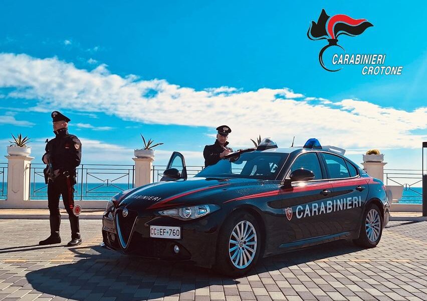 Code red in the Crotone area, a man arrested for violence against his wife. The intervention in the night