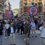 Cosenza raises his voice: “Guarascio, go away!”. The mayor: "Here for a just cause. In which structure will the game be played next year? We don't know..." VIDEO