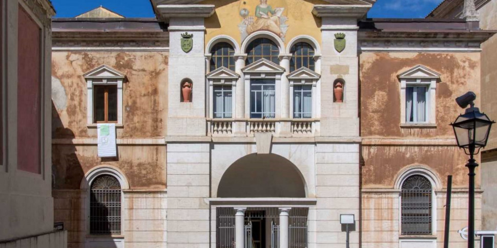 Cosenza, reopening of the Civic Library ever closer