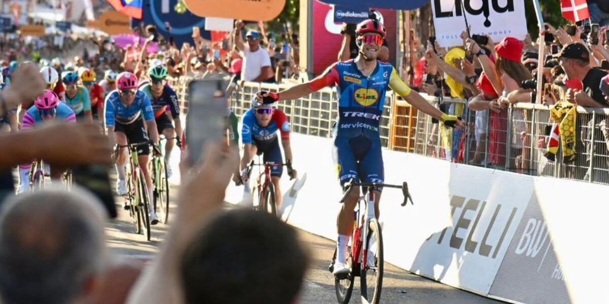 Giro d'Italia, Milan's sprint in Rome. Vingegaard is king in the squad: "It's something special"