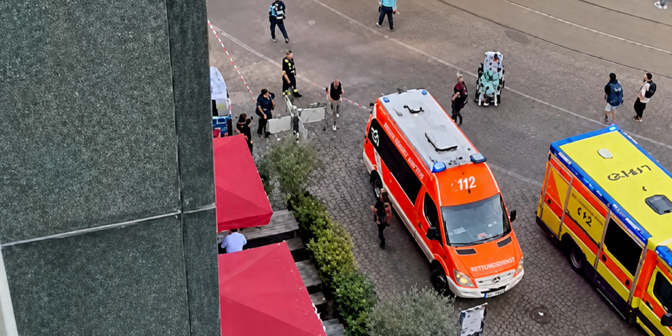 Hits a crowd of pedestrians in Leipzig with a car, 2 dead and 8 injured: arrested