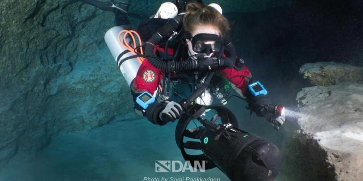 Maldives, deaths in the cave with cylinders suitable for recreational diving: the drama of the four Italians trapped at 60 meters