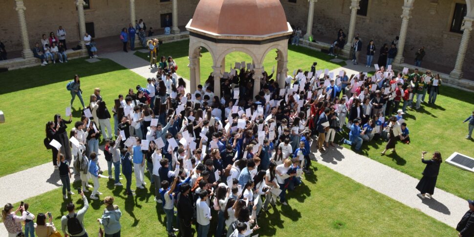 Messina, hundreds of students awarded with the Fai FOTO ciceroni certificate