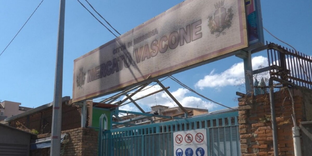 Messina, violent brawl at the Vascone market. A man transported to hospital in serious condition