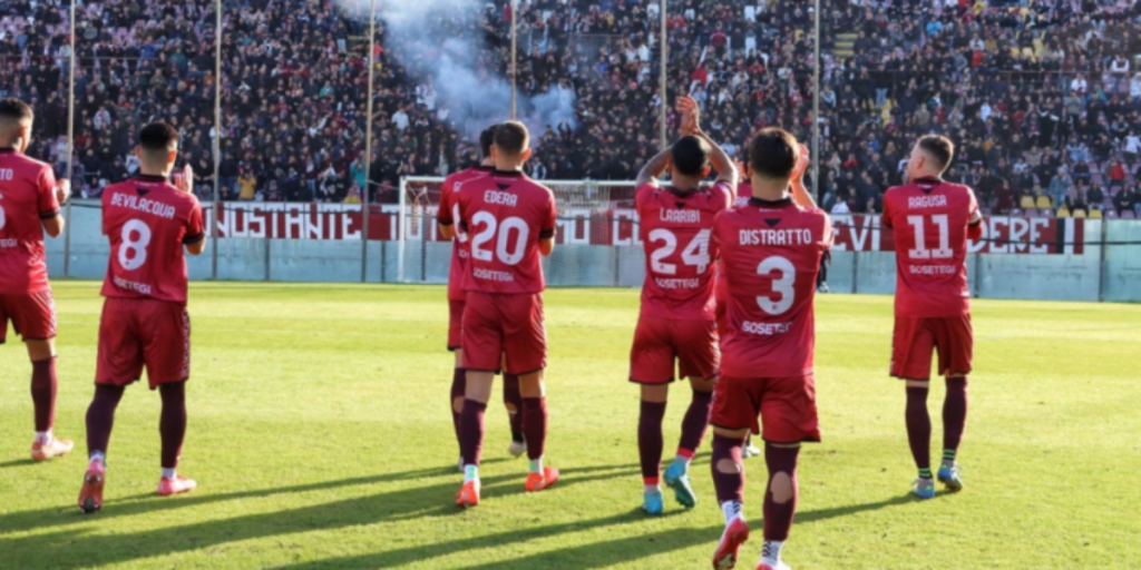 Reggina, crucial hours for the sale: new offer from the American fund, ultimatum by the weekend