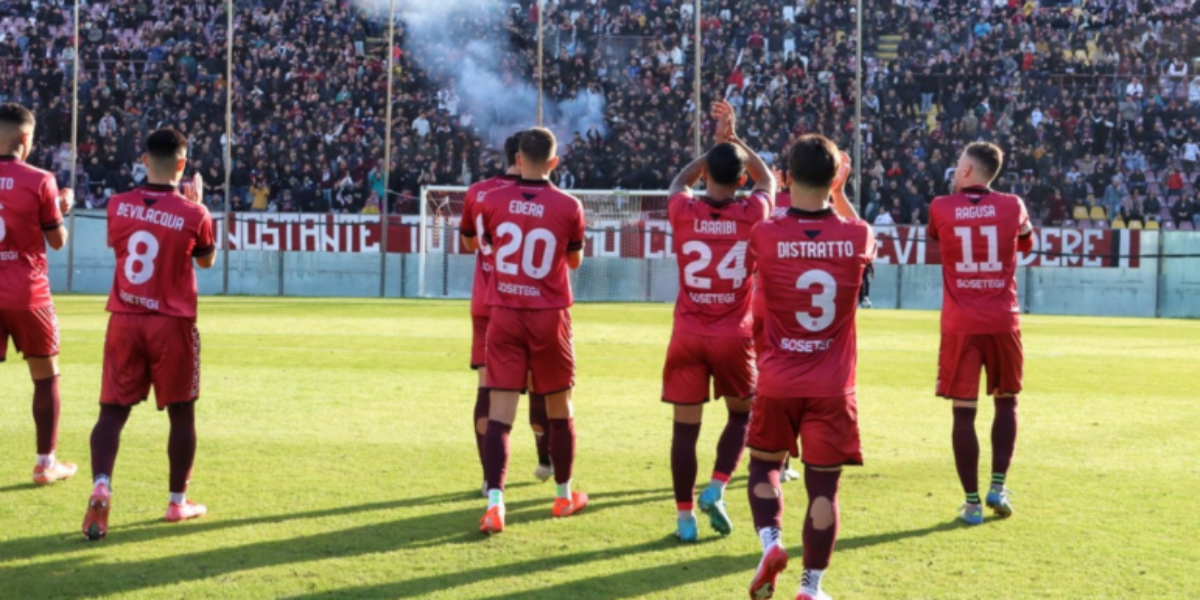 Reggina, crucial hours for the sale: new offer from the American fund, ultimatum by the weekend
