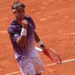 Roland Garros, Italy orphaned by Sinner and Musetti is still alive! Cobolli beats Tien and flies to the round of 16