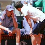 Roland Garros, Sinner is not well: in physical crisis against Cerundolo but does not withdraw