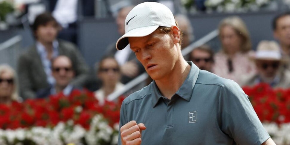 Sinner happy: "The records? There's a lot of work and commitment behind it." Zverev jokes: "But take a break"