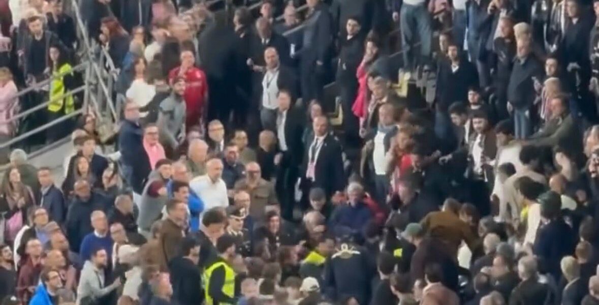 The chaos in the authority stands during Palermo-Catanzaro. I note: "As a man from the South I am ashamed" VIDEO