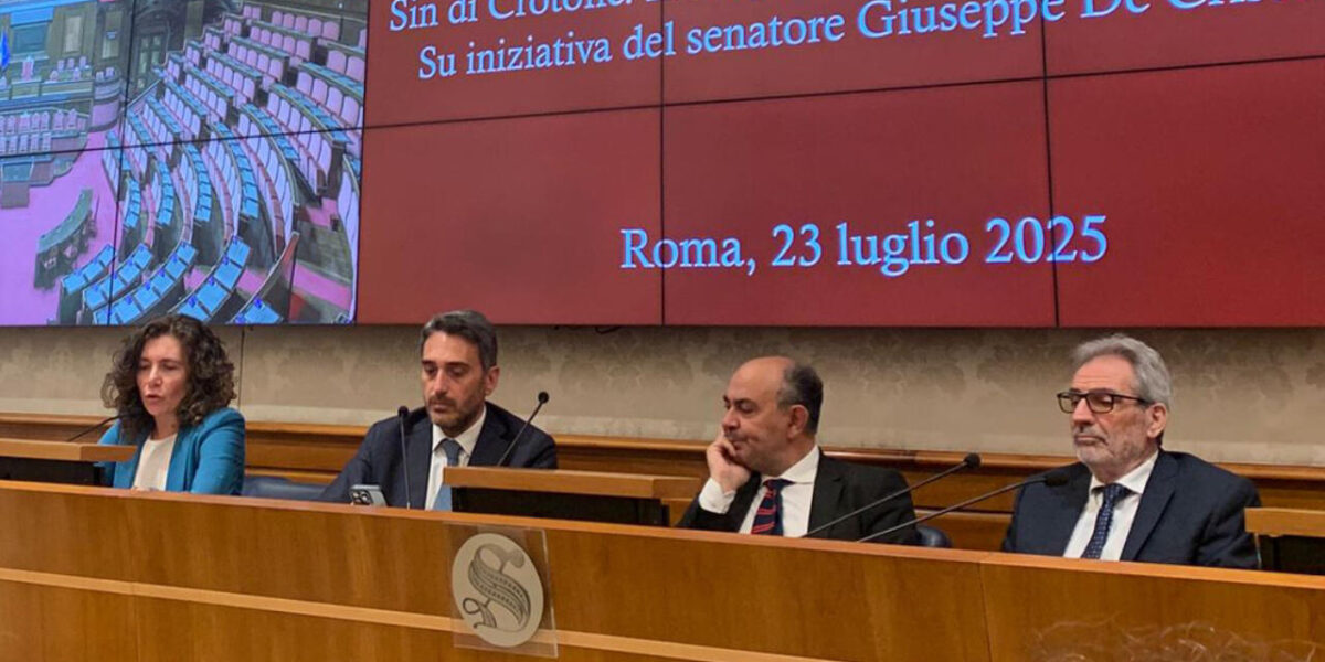 The progressive camp has evaporated. Who saves the Calabrian center-left?