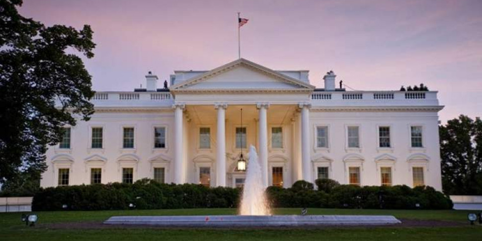 USA, shots fired near the White House: attacker killed. Trump: "He had a history of violence"