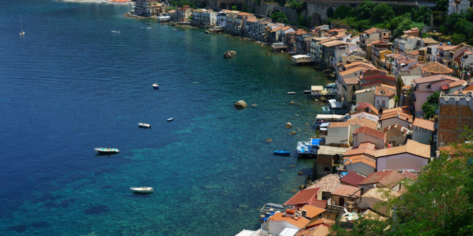 Villages of Calabria, regeneration... artisanal. The shops as an alternative to escape