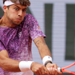 Roland Garros, Cobolli and Italy in history: beats Auger-Aliassime 3-1 and gives an all-Italian semi-final. On Sunday an Italian team will play for the Cup