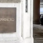 Banking risk: Intesa Sanpaolo launches a takeover bid on MPS