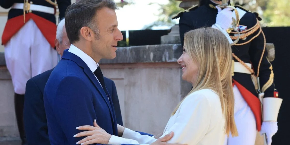 Meloni-Macron summit: agreement on post-Unifil Lebanon. The prime minister slows down NATO and clarifies on Iran