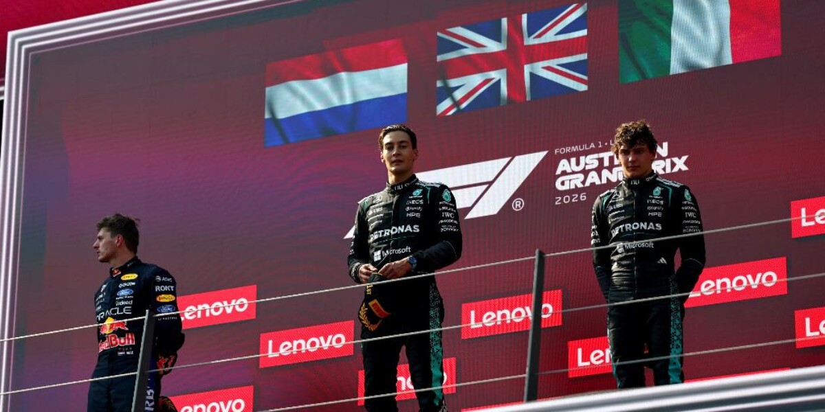 Austrian Grand Prix, Russell triumphs. Verstappen and Antonelli on the podium, Hamilton's Ferrari only fifth