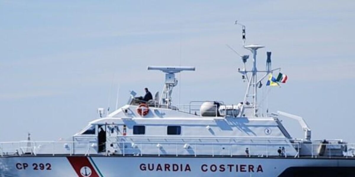 Fear at sea in the Aeolian Islands: missing person found alive after more than an hour