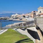 Messina, so much desire for summer in Torre Faro, but... The square collapses: "This way we lose the heart of the village"