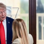 Trump-Meloni, from the back and forth to the diplomatic case: Tajani's mission and the Miami Forum are cancelled