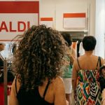 When do the 2026 summer sales start in Calabria and Sicily? The official dates