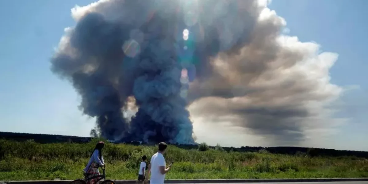 The Wildberries warehouse in St. Petersburg, the Russian Amazon, is on fire. New package of EU sanctions on Russia