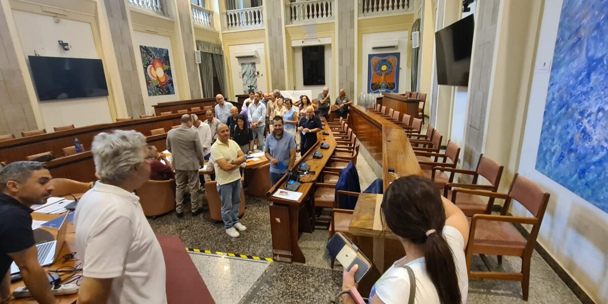 Messina, polls open for Palazzo dei Leoni: the 14 metropolitan councilors are chosen. Final turnout at 82.73%