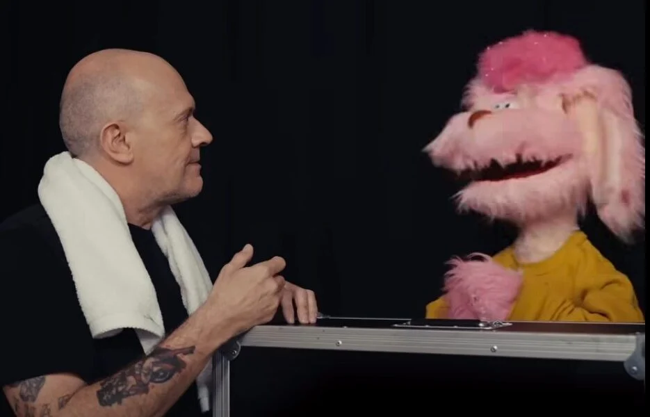 "After 100 arancini... no regrets!": the social curtain of Max Pezzali and Uan after the concert in Messina