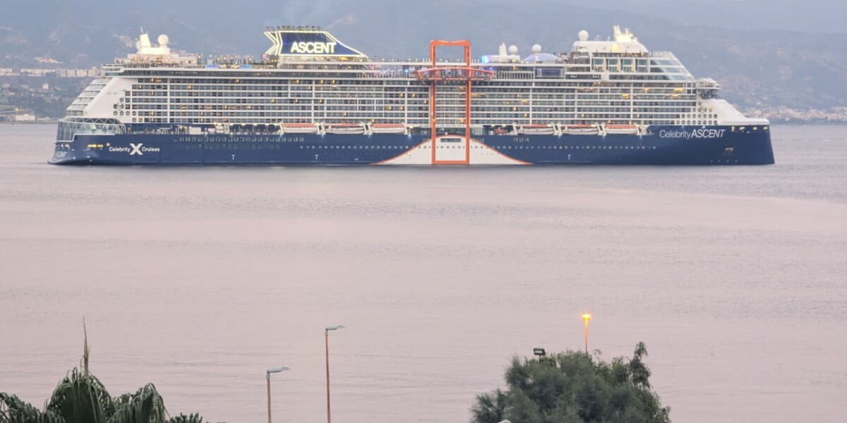Illness on board after departure from Messina: cruise ship turns back, one passenger is saved