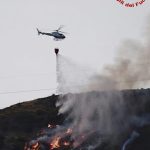 Messina: busy day for firefighters, 35 interventions to put out fires: hectares of Mediterranean scrub in smoke