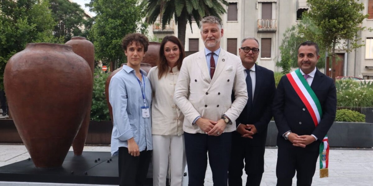 Minister Giuli in Reggio Calabria. "The bases of the Riace Bronzes? We are working on it"