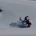 MotoGP, Marco Bezzecchi falls and breaks his collarbone: he will need surgery