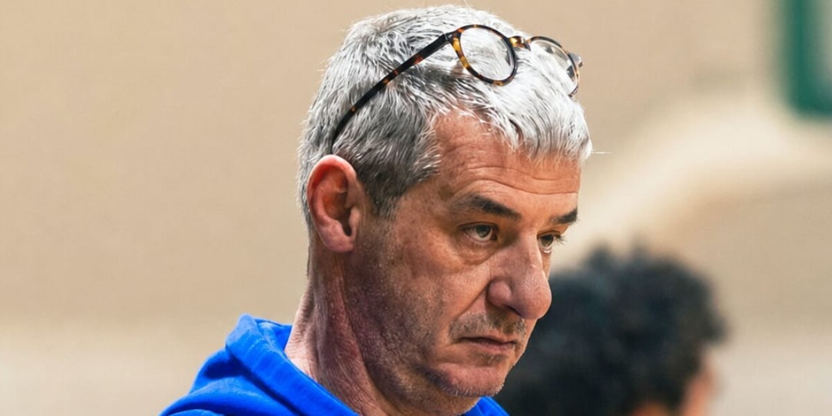 Sergio Carolillo is the new coach of Piroxy Cosenza Basket