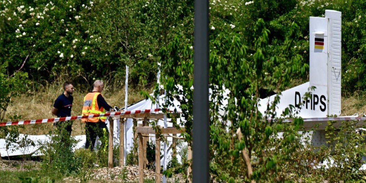 The plane of the parachute students crashes in France, 11 dead. For five of them it was their "baptism"