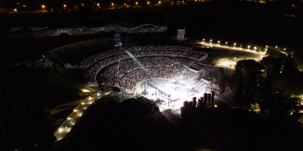 Today in Syracuse a stellar Nabucco. Historic debut for Elena Mosuc and Badral Chuluunbaatar in the Greek temple