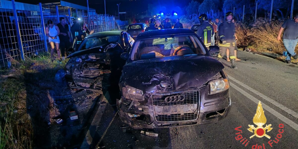 Tremendous collision between three cars on State Road 106 in Borgia, five injured: one seriously