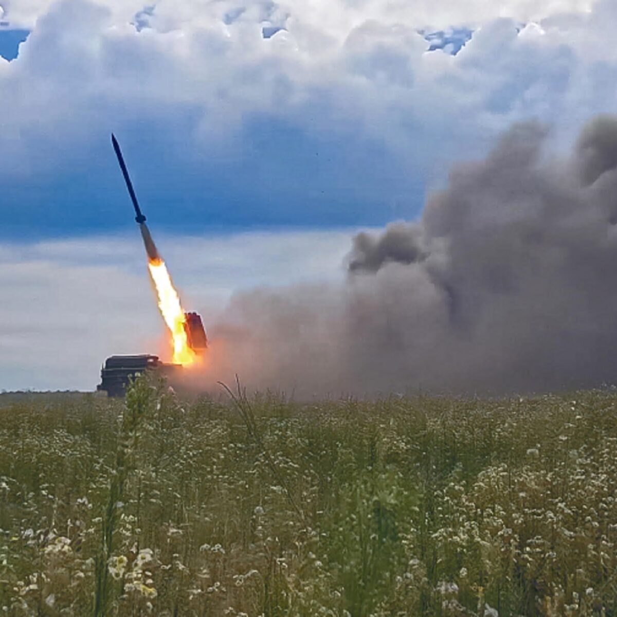 A Russian Uragan 220 mm heavy multiple launch missile system, missiles, missile russia